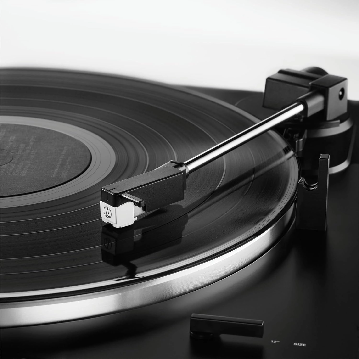 Audio-Technica AT-LP60XBT-BK Fully Automatic Wireless Belt-Drive Turntable (Black) (ATLP60XBTBK)