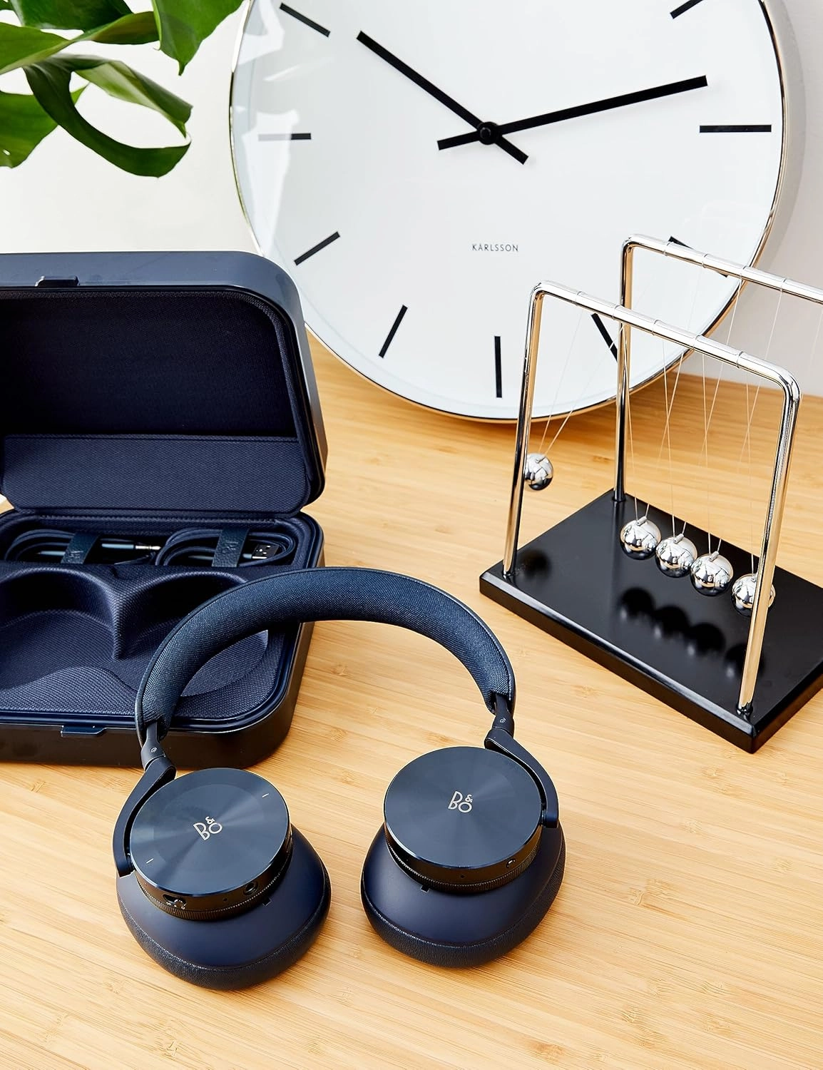 Bang & Olufsen Beoplay H95 Premium Comfortable Wireless Active Noise Cancelling (ANC) Over-Ear Headphones with Protective Carrying Case, Navy
