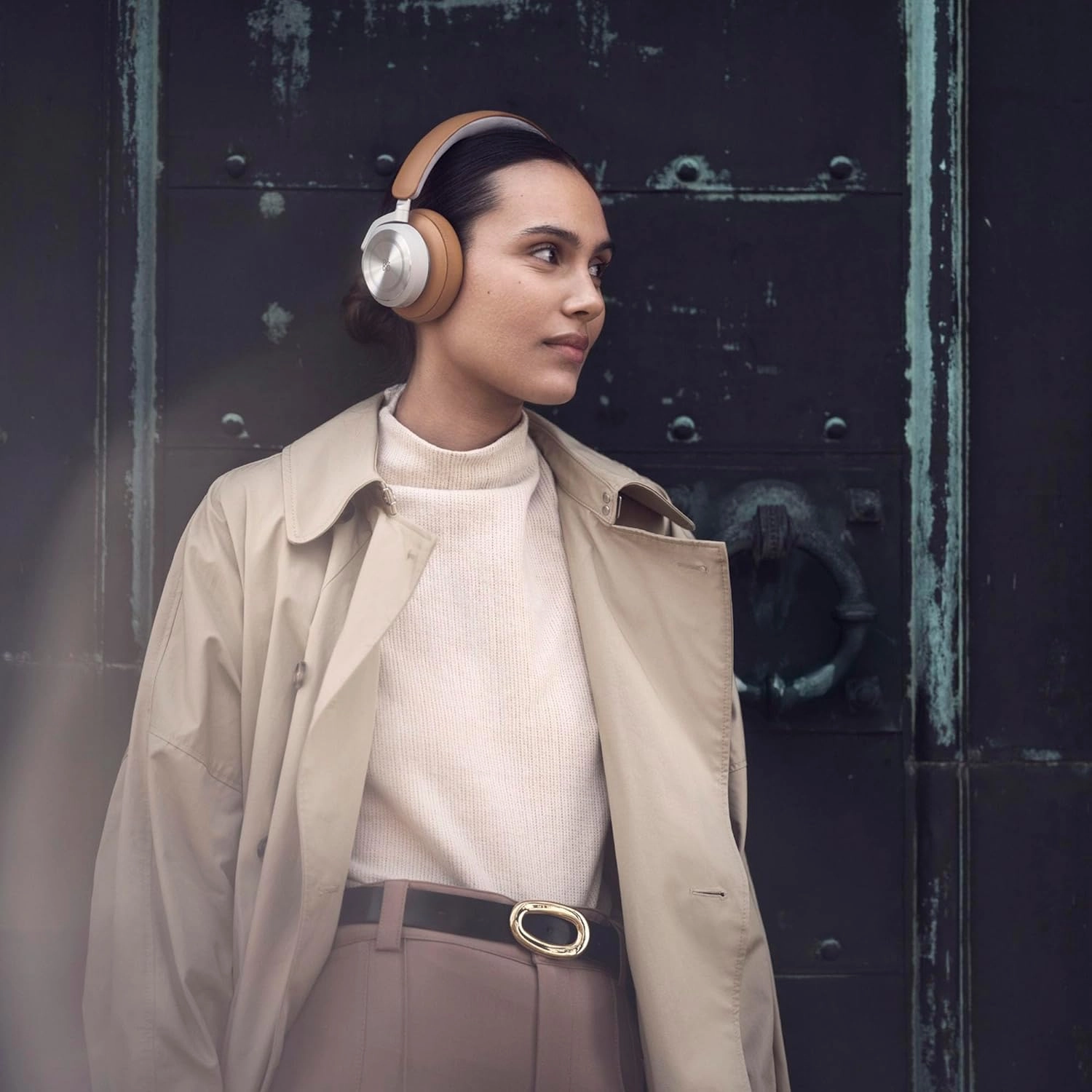 Bang & Olufsen Beoplay HX  Comfortable Wireless ANC Over-Ear Headphones - Timber