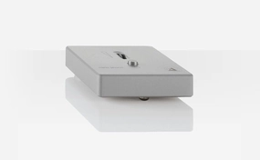 CLEARAUDIO NANO V2 PHONO PREAMPLIFIER by Clearaudio phono preamp,turntable amplifier,record player preamp,
