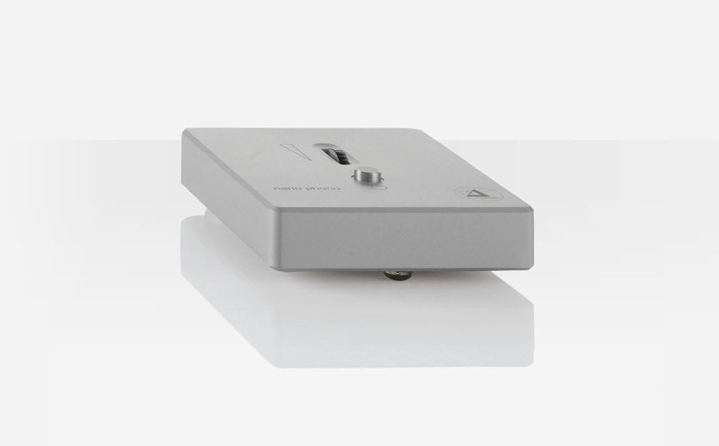 CLEARAUDIO NANO V2 PHONO PREAMPLIFIER by Clearaudio phono preamp,turntable amplifier,record player preamp,