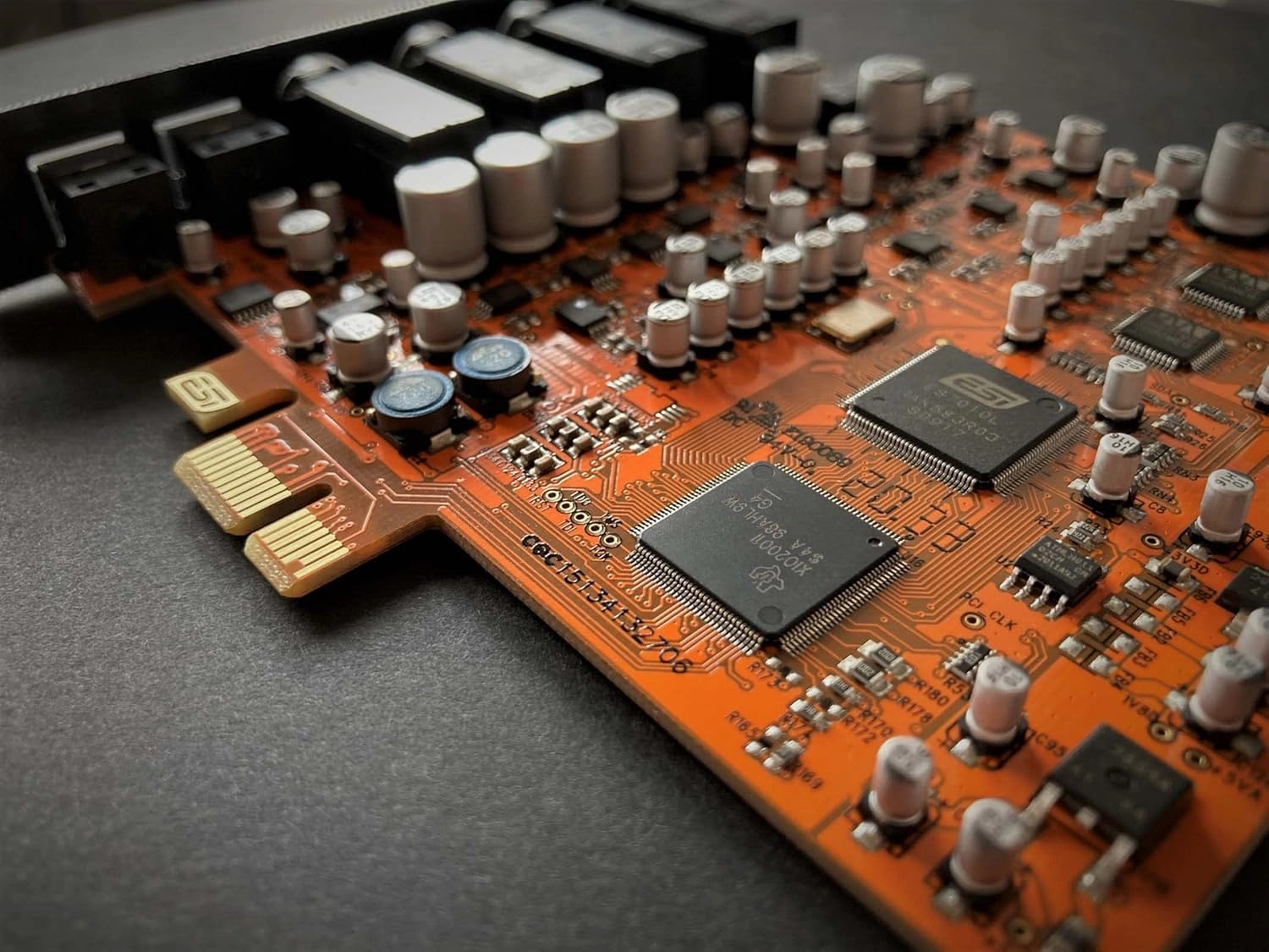 ESI MAYA44 eX | 24-bit/96kHz PCIe Audio Interface with 4 in / 4 out