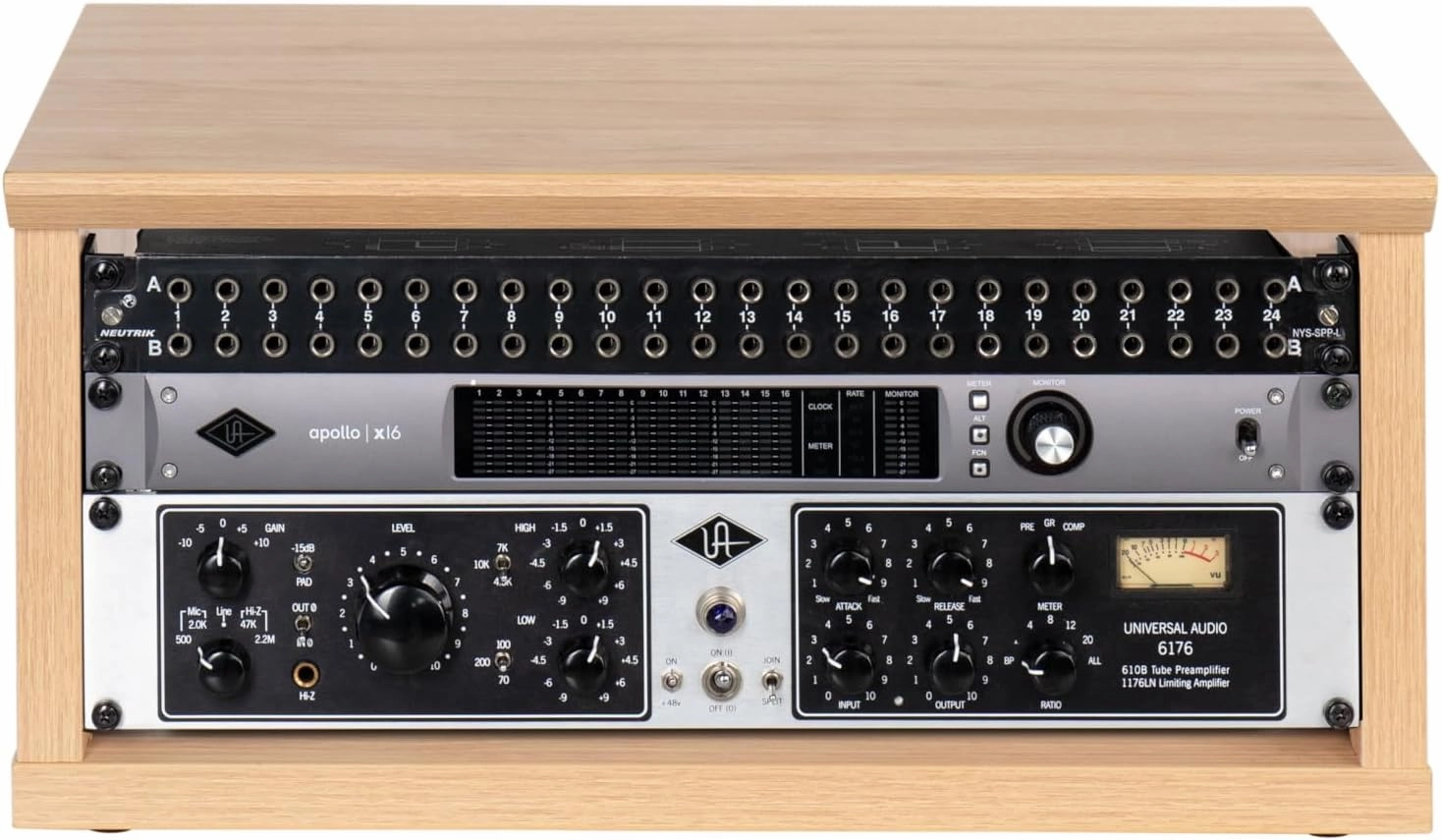 Gator Frameworks Elite Furniture Series 4U Wood Desktop Studio Rack in Natural Maple Finish (GFW-ELITERK-4U-MPL)