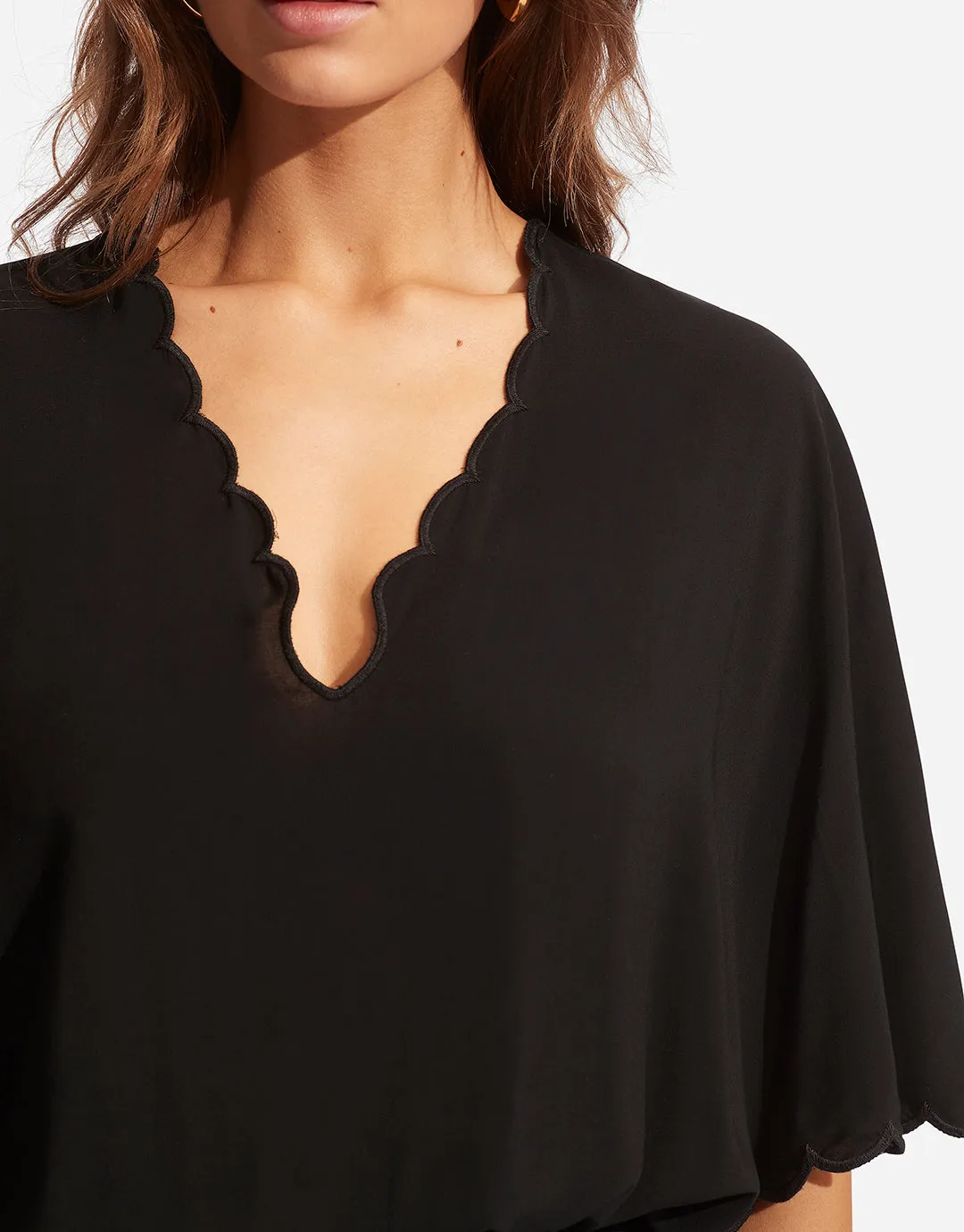 Gia Scallop Kaftan - Black