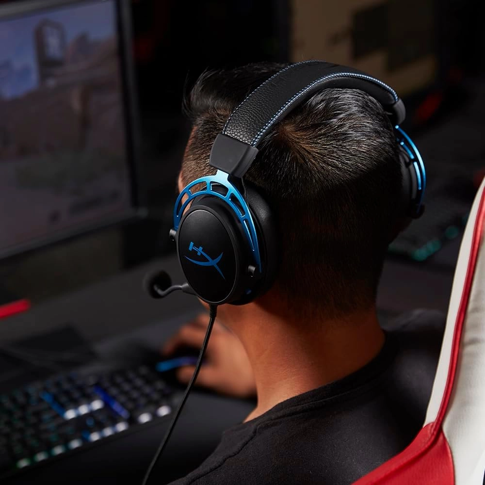 HyperX Cloud Alpha S - PC Gaming Headset, 7.1 Surround Sound, Adjustable Bass, Dual Chamber Drivers, Chat Mixer, Breathable Leatherette, Memory Foam, and Noise Cancelling Microphone - Blue
