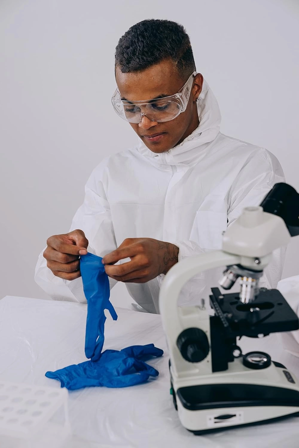 Inspire Nitrile Exam Gloves | The Original Quality Stretch Nitrile Cobalt Blue | 4.5 Gloves Disposable Latex Free Medical EMT