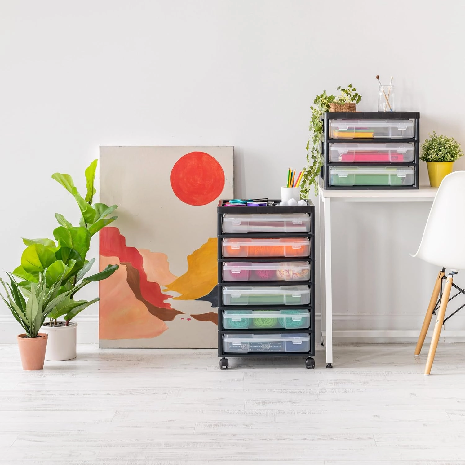 IRIS USA Fits 12" x 12" Paper, 6-Tier Scrapbook Movable Storage Cart with Organizer for Stationery Vinyl Tools Office Art and Craft Supplies, Yarn, Black Frame with 6 Clear Cases w/ Built in Handle