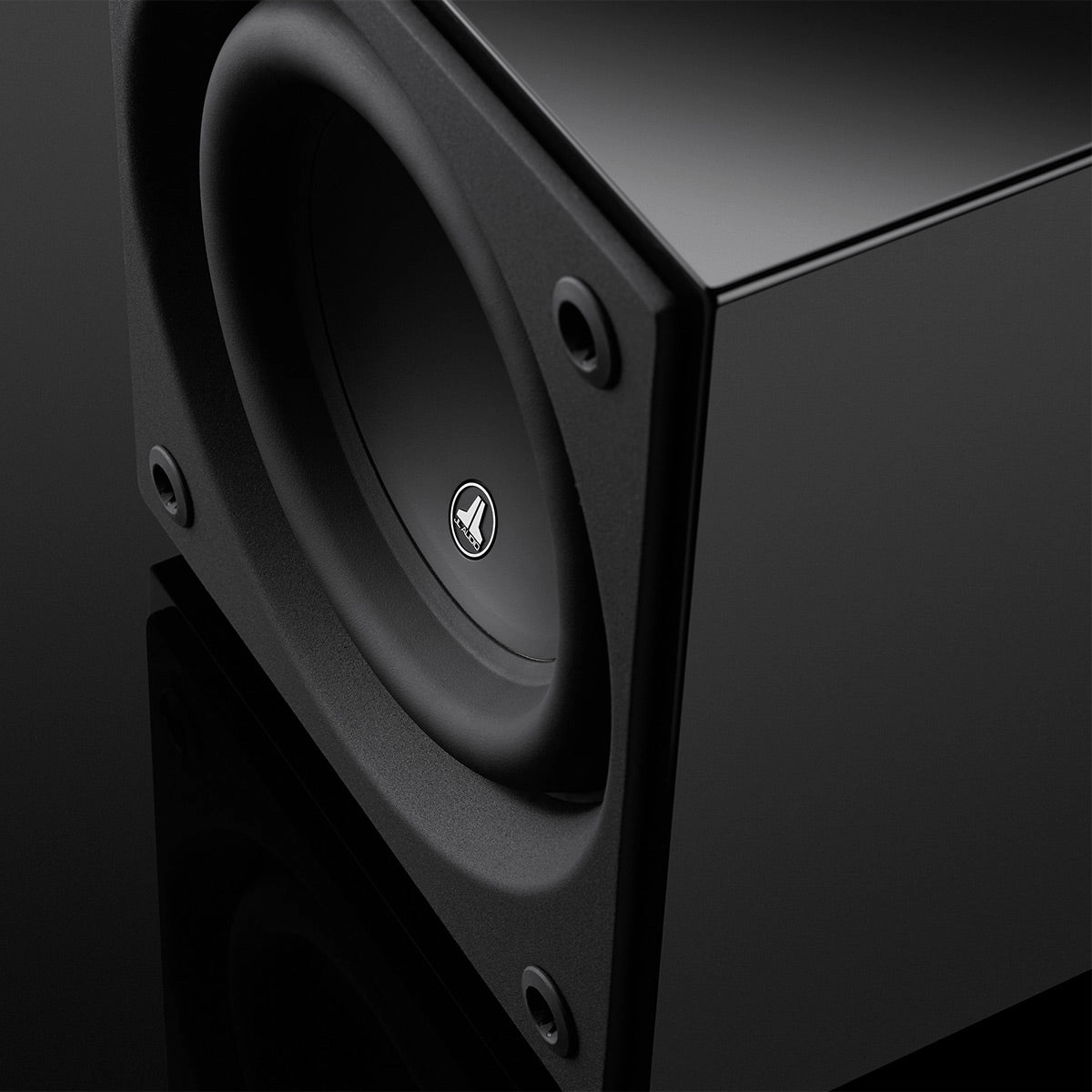 JL Audio Dominion d110 10" Powered Subwoofer (Black Gloss)