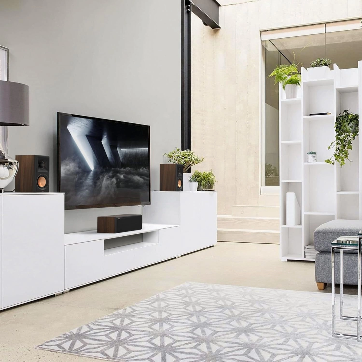 klipsch Reference Premiere RP-500M II Walnut Bookshelf Speakers
