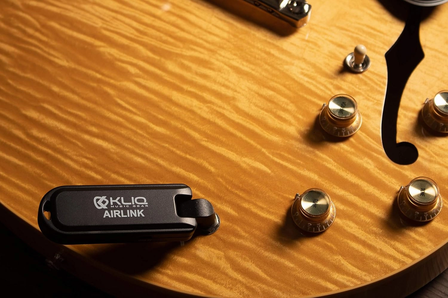 KLIQ Airlink 5.8 GHz Rechargeable Wireless Audio System designed for Electric Guitar, Bass and other Electric Instruments-Digital Transmitter/Receiver Set (5.8G Wireless)