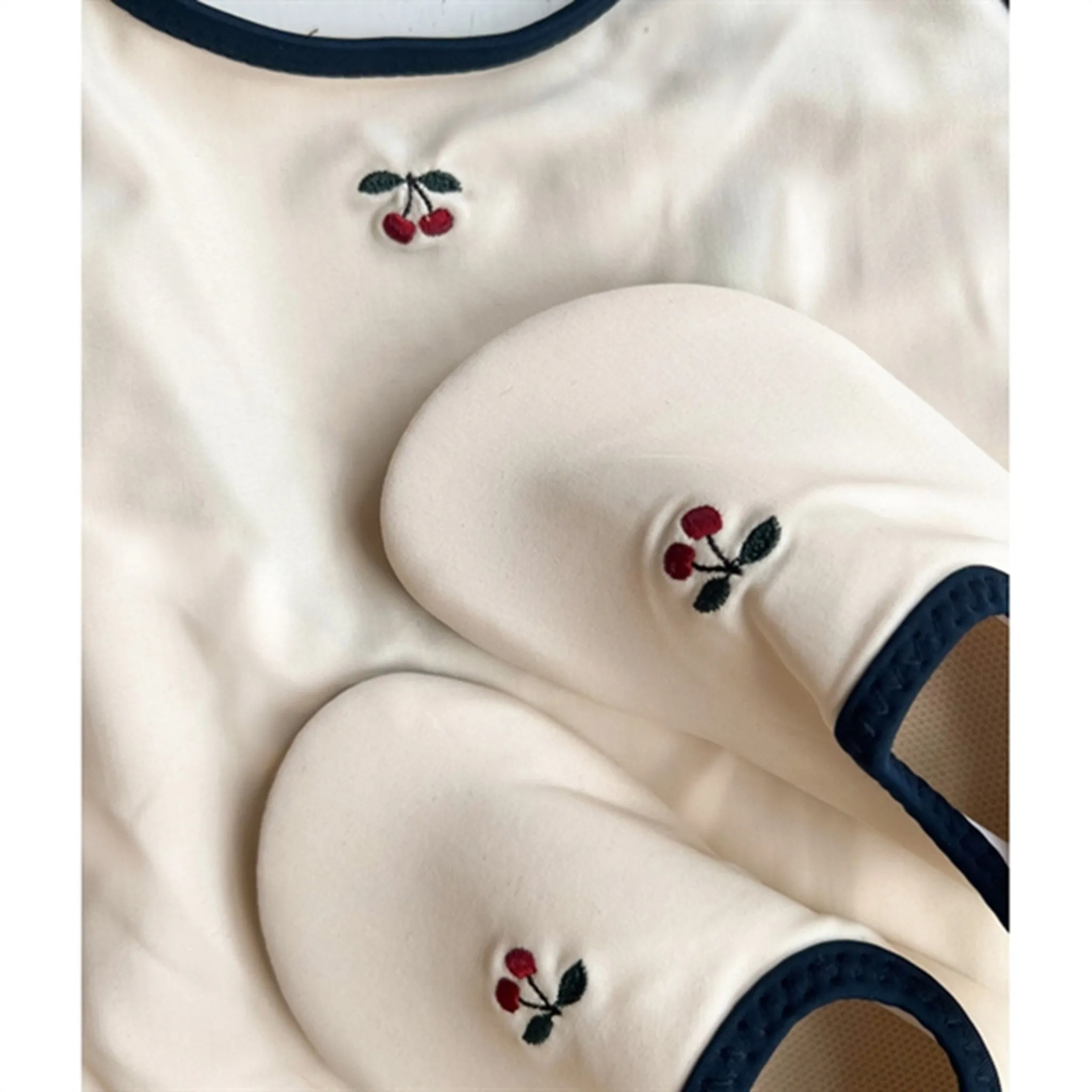Konges Sljd Seedpearl Manon UV Swim Shoes