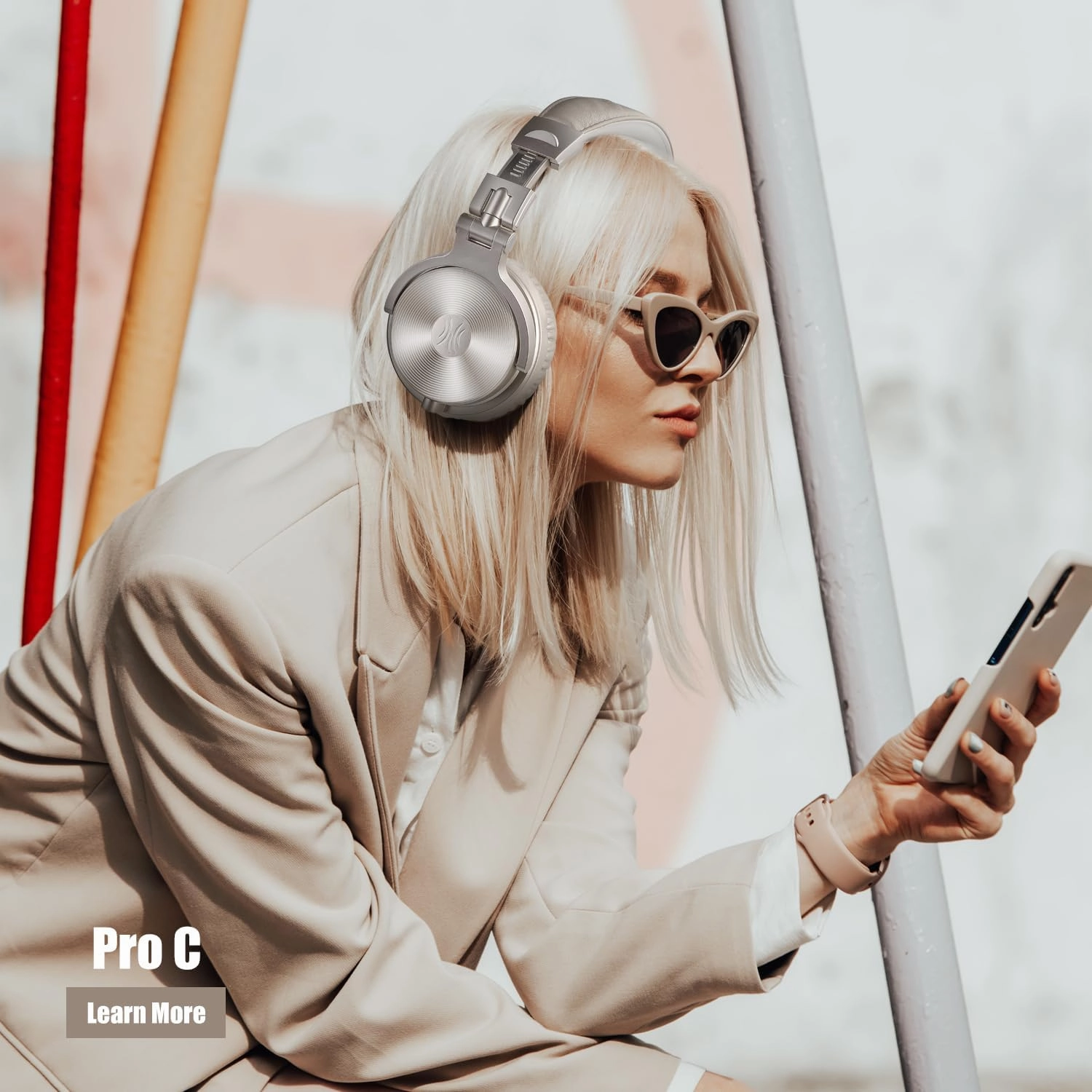 OneOdio Bluetooth Over Ear Headphones, 110 Hrs Wireless/Wired Stereo Sound Foldable Headsets with Deep Bass 50mm Neodymium Drivers for PC/Phone/Tablet - Studio Wireless Pro C, Champagne Gold