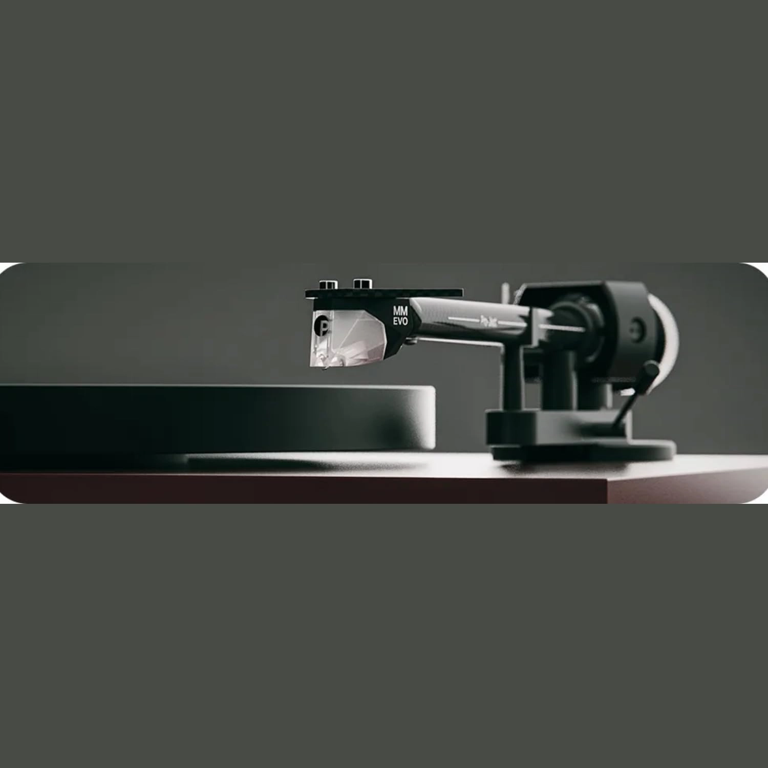 Pro-Ject Debut EVO 2, Next Generation Audiophile Turntable with Carbon Fiber tonearm, Electronic Speed Selection and pre-Mounted Pick it MM EVO Cartridge, Made in Europe (High Gloss Black)