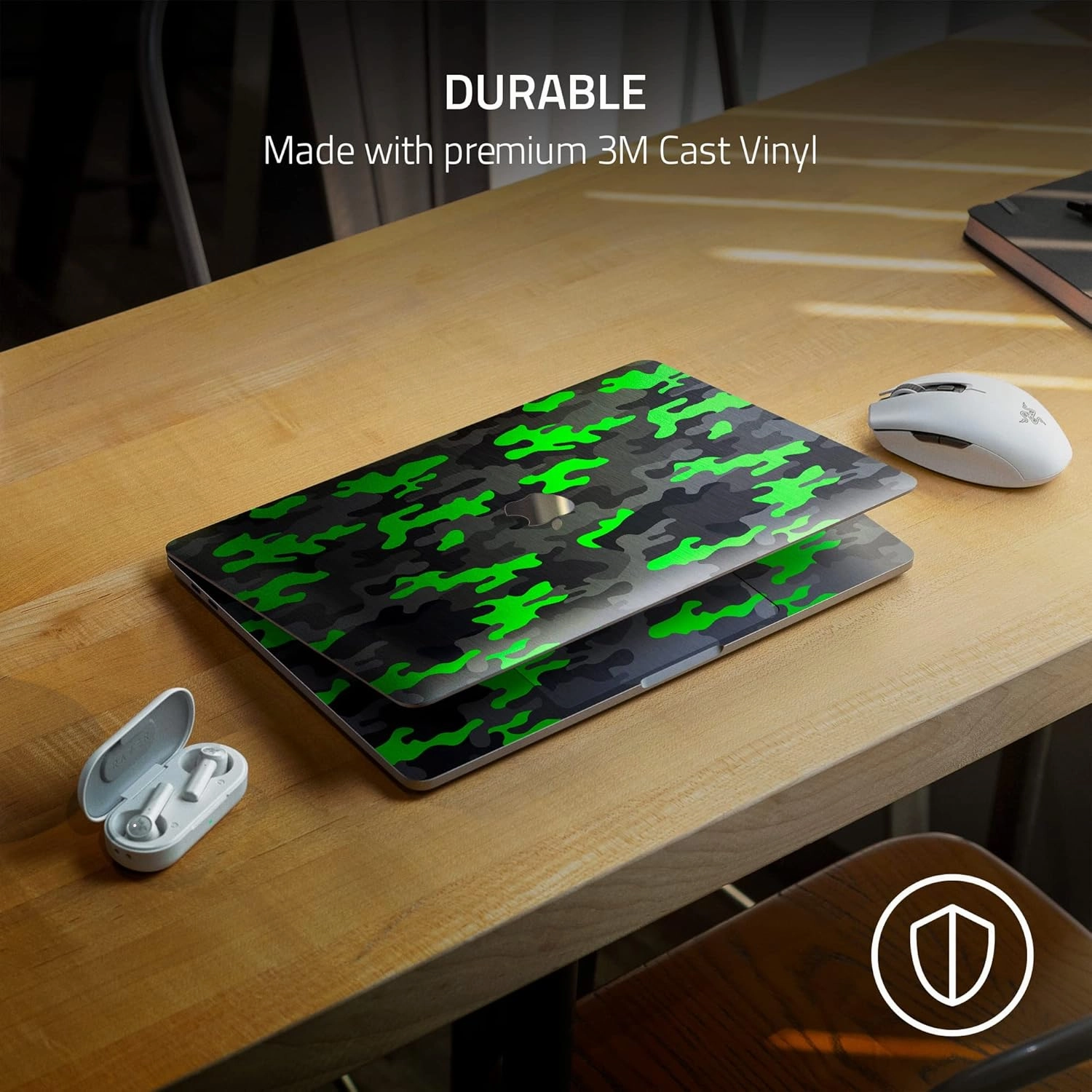 Razer Skin Vinyl Laptop Wrap: MacBook Pro 13-3M Cast Vinyl - Premium Textured Finish - Scratch & Water-Resistant - Easy to Apply - Full Wrap - Lenticular Camo - Black