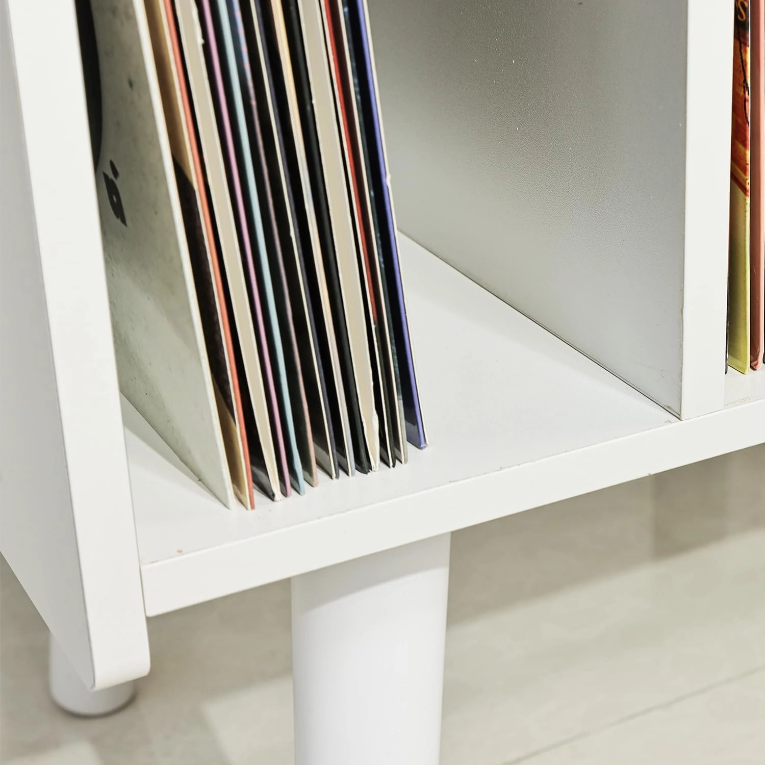 Record Player Stand with Vinyl Storage Holds Up to 300lb, Large Record Player Table Cabinet for Album Storage with Holder Vinyl Display Shelf, Wood Turntable Stand for Bedroom Living Room (White)