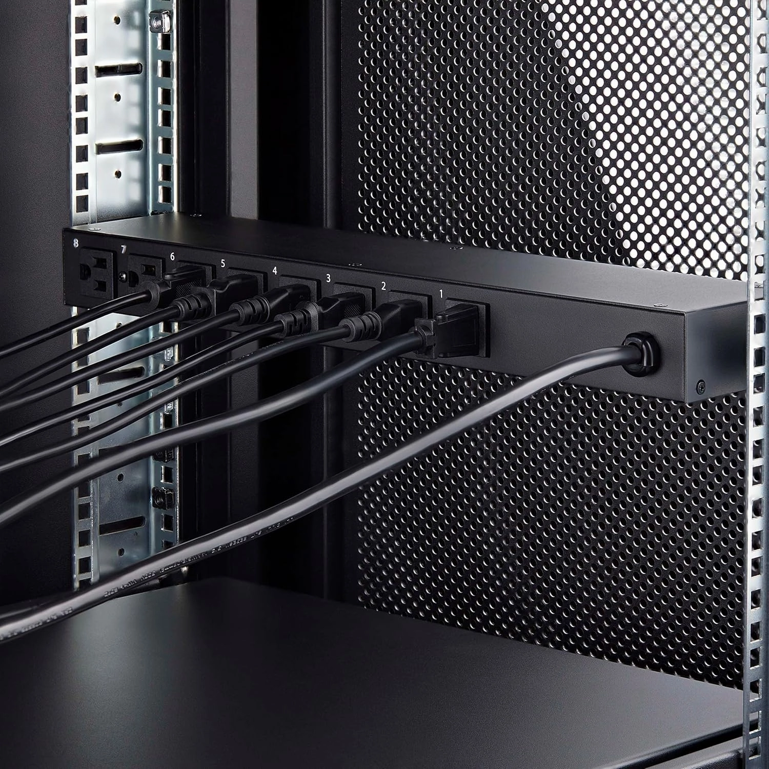 StarTech.com 8-Outlet Horizontal Rack Mount PDU, 1U Power Strip, Outlet On/Off Switches, 15A Breaker, 8ft/2.4m Cord NEMA 5-15, TAA
