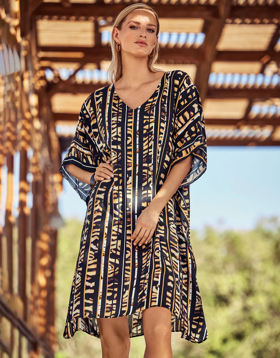 Wild Noblesse Tunic - Black Nougat